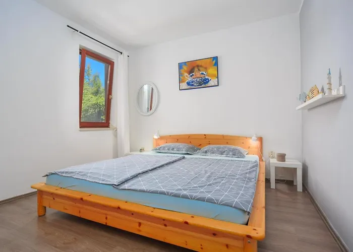 With Parking Space Njivice, Krk - 20542 Apartamento