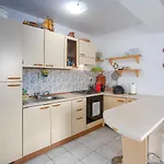 With Parking Space Njivice, Krk - 20542 Appartement